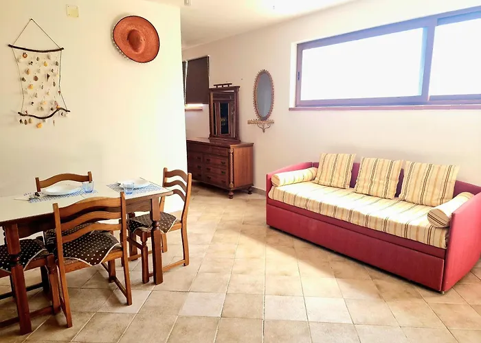 Flory Appartament Con Piscina